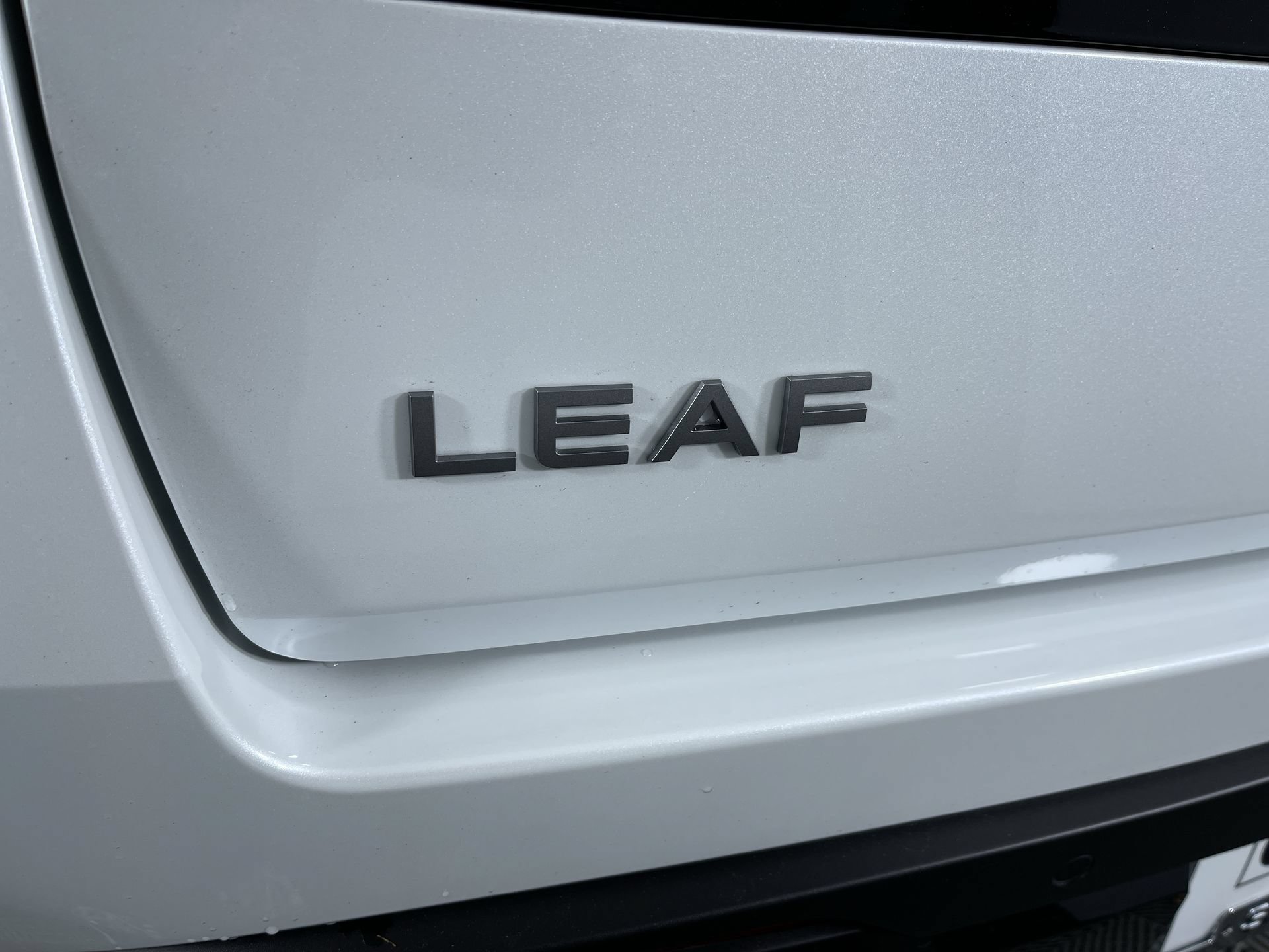 New 2026 Nissan Leaf SV+ w/ Floor Mat Package (SV+) FWD image 24