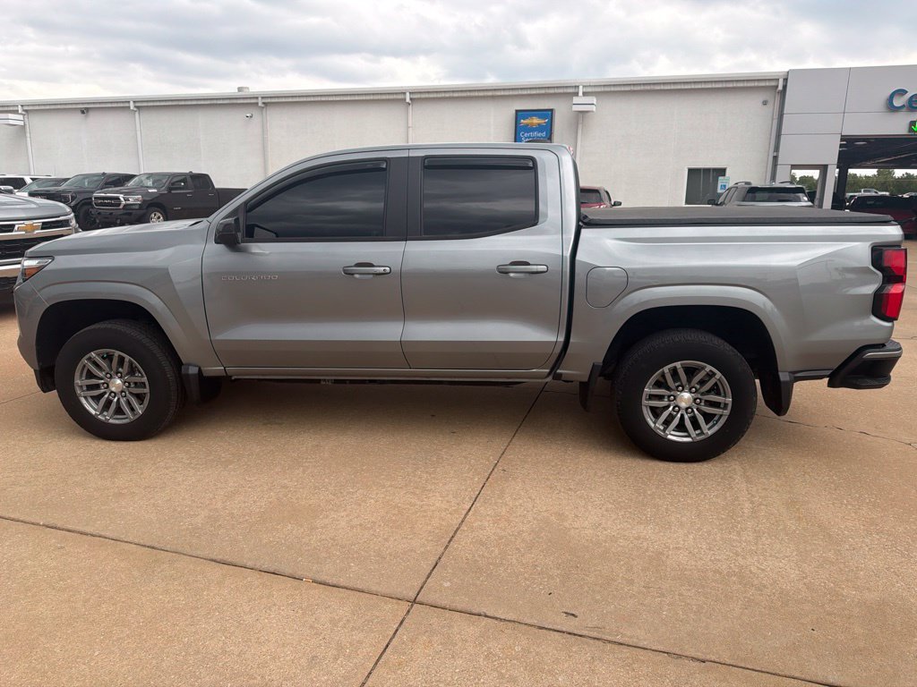 Used 2023 Chevrolet Colorado LT w/ LT Convenience Package III RWD image 8