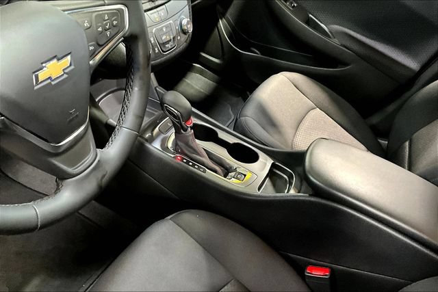 Used 2023 Chevrolet Malibu RS FWD image 17