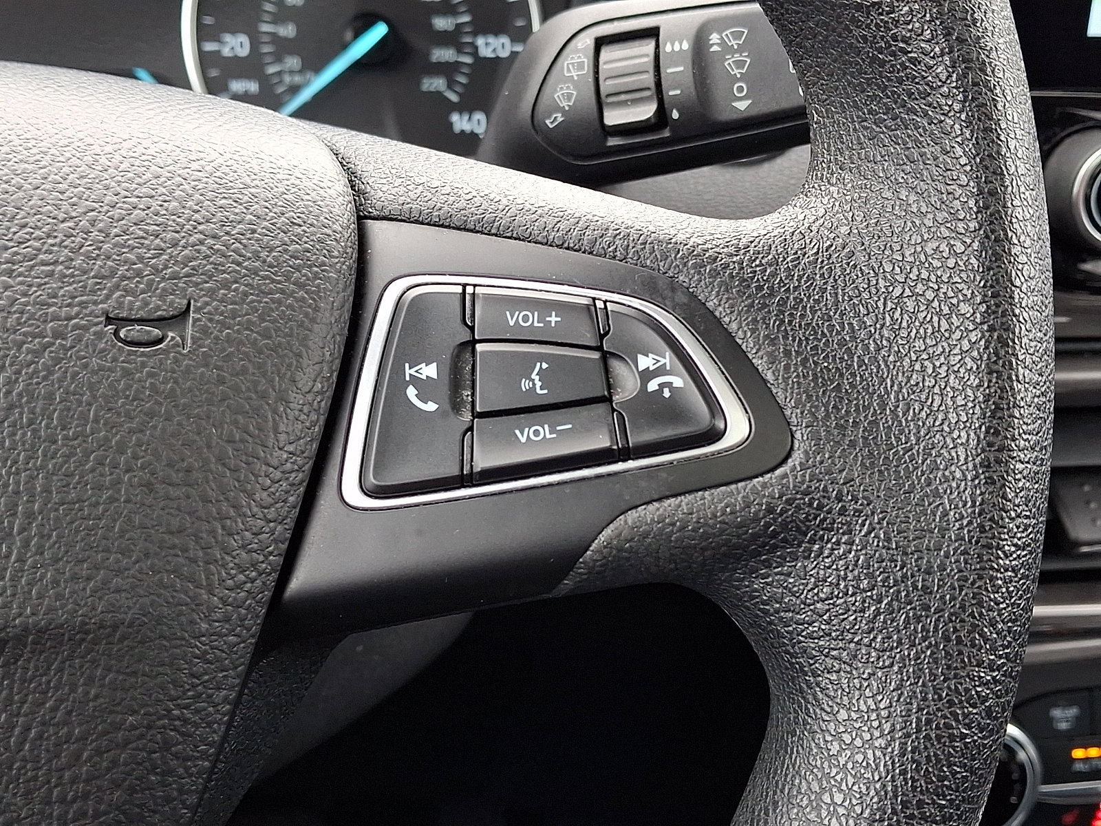 Certified 2022 Ford EcoSport SE w/ SE Convenience Package image 24