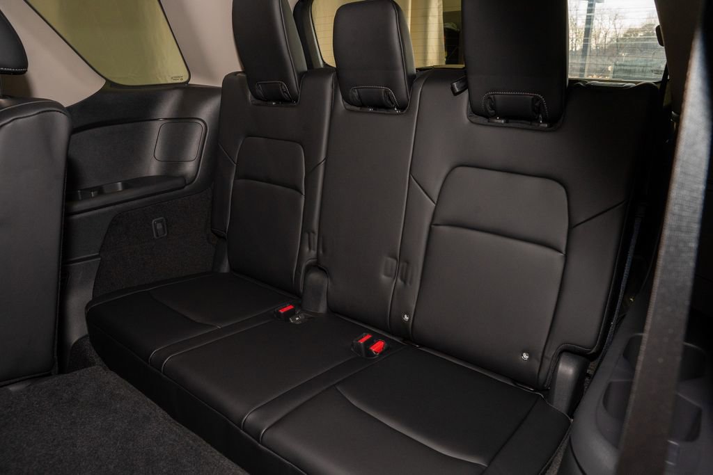 New 2026 Nissan Pathfinder SL image 21