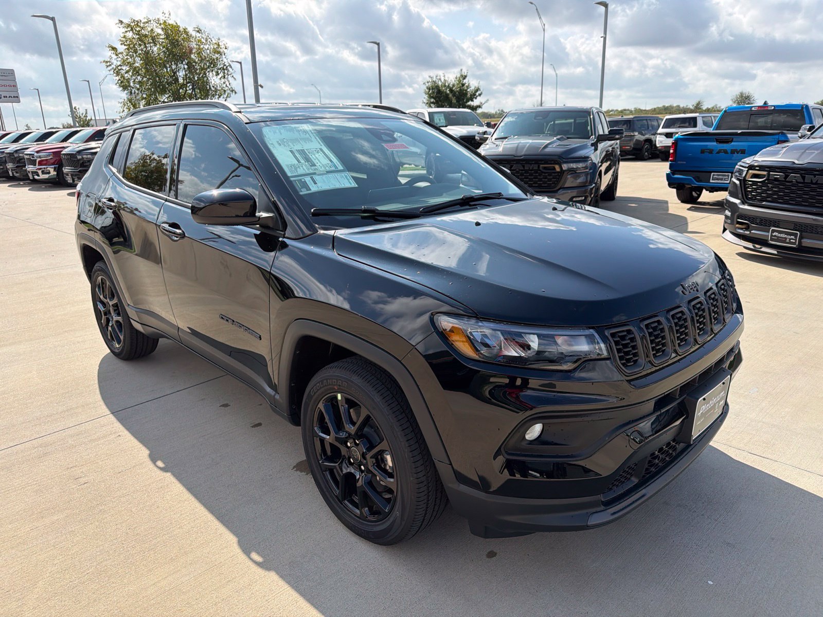 New 2027 Jeep Compass Latitude AWD/4WD image 7