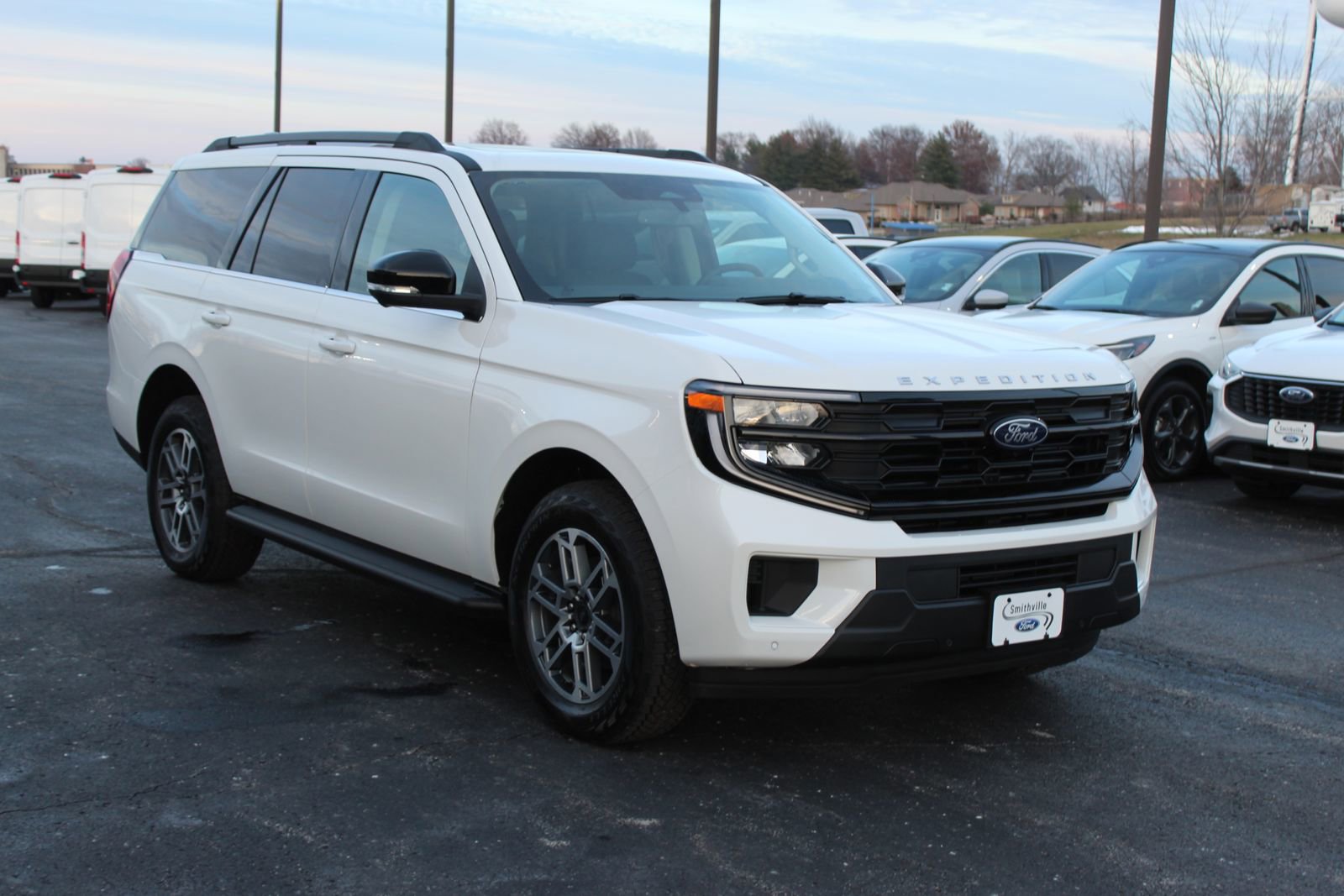 New 2025 Ford Expedition Active image 7