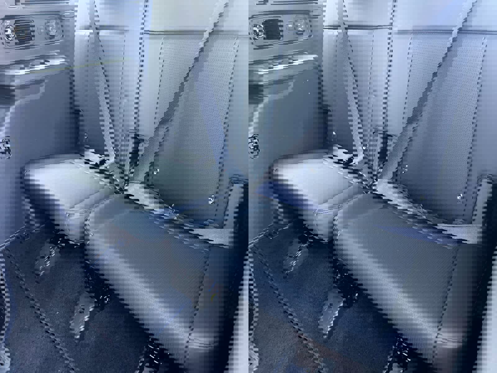 Certified 2025 Hyundai Santa Fe Calligraphy image 16