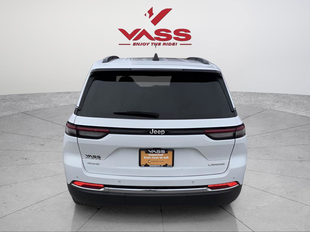 Used 2024 Jeep Grand Cherokee Laredo X w/ Luxury Tech Group I image 5