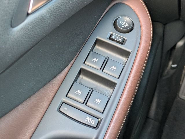 Used 2017 Buick Envision Essence w/ LPO, Cargo Package FWD image 27