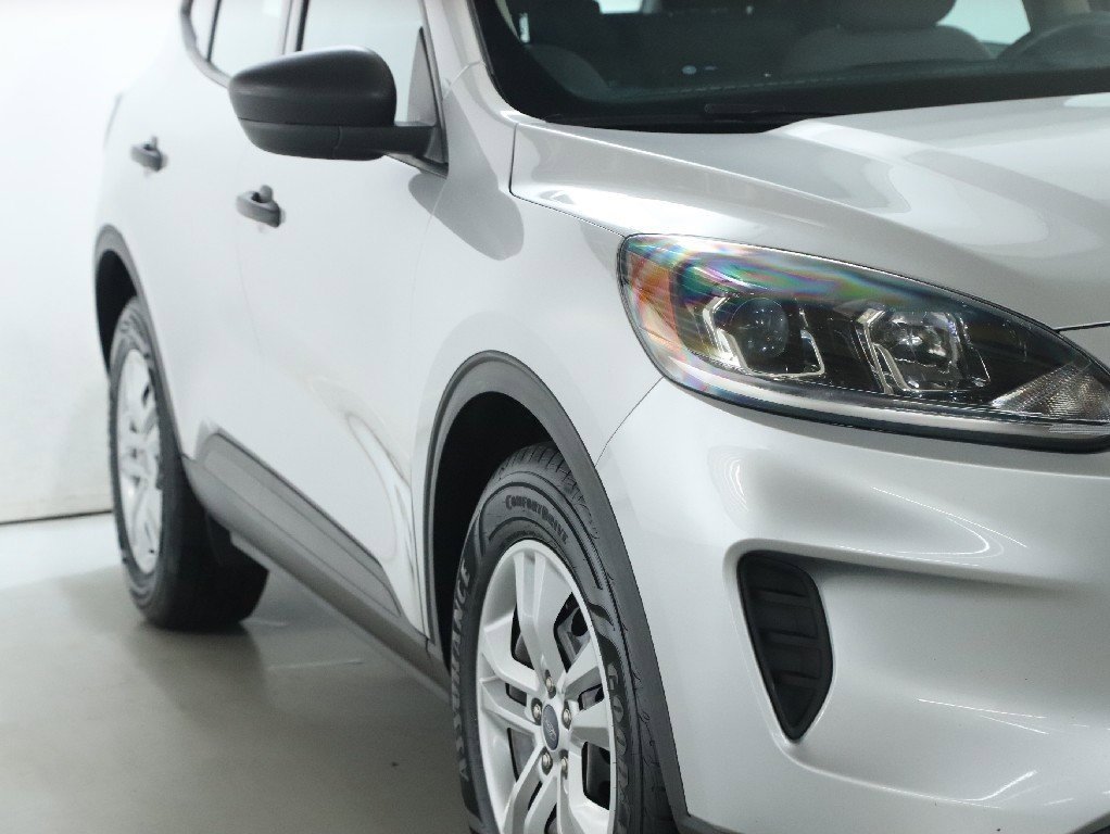 Used 2020 Ford Escape S image 9