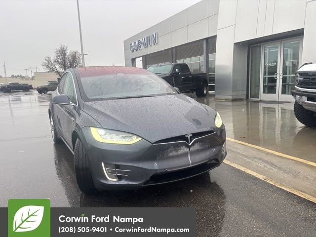 Used 2019 Tesla Model X Long Range image 3