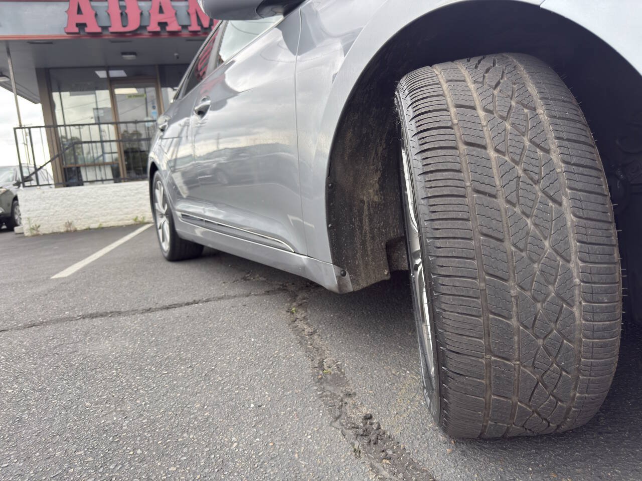 Used 2016 Hyundai Azera FWD image 20