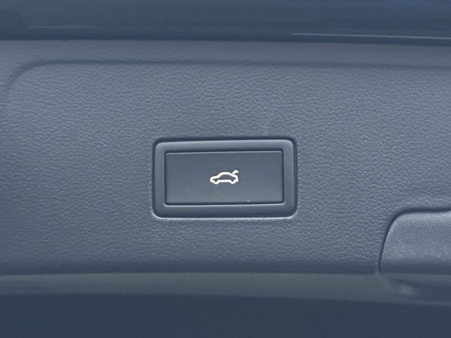 New 2026 Volkswagen Atlas Cross Sport SE image 20