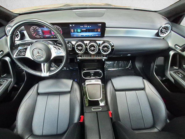 Used 2025 Mercedes-Benz CLA 250 image 20