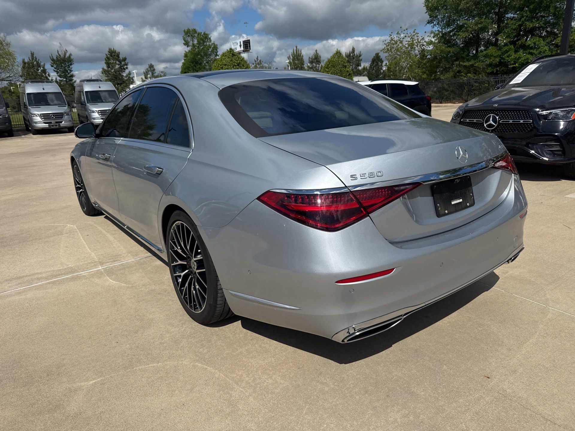 Used 2022 Mercedes-Benz S 580 4MATIC Sedan image 6