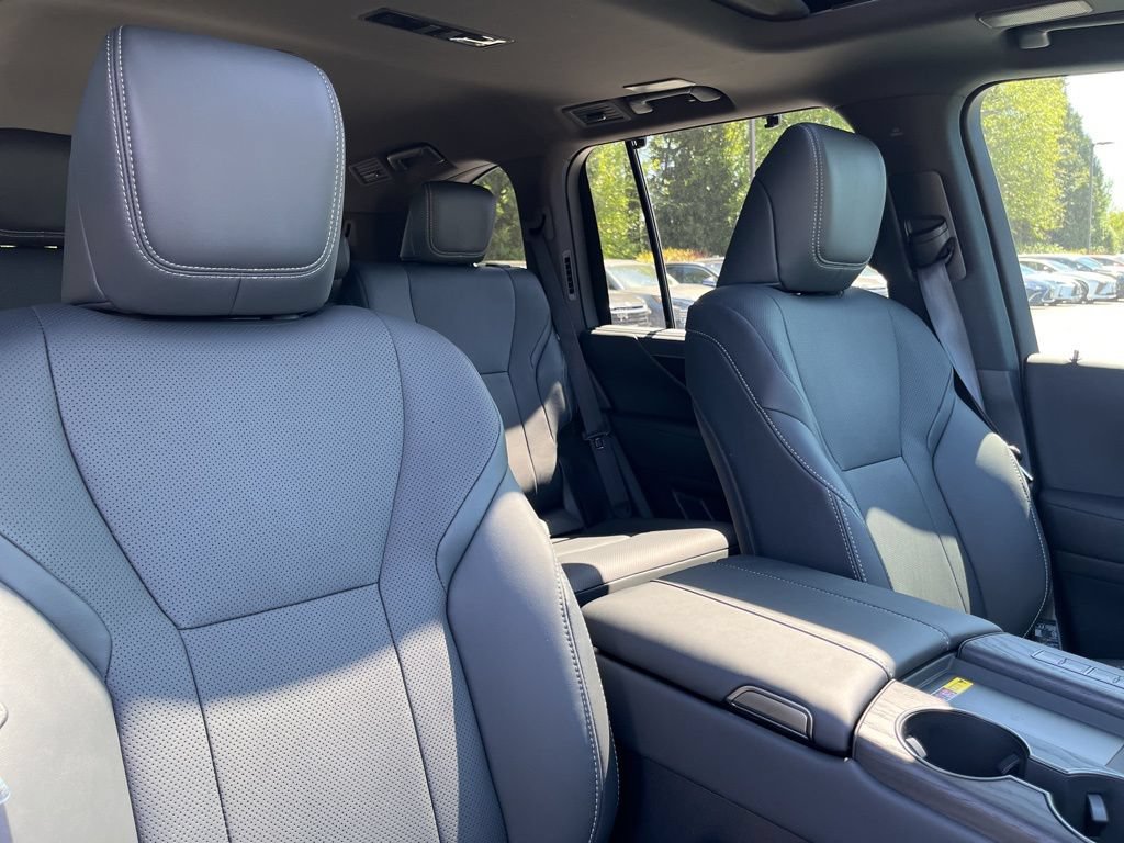 New 2026 Lexus LX 700h Luxury w/ Accessory Package (Z1) AWD/4WD image 21