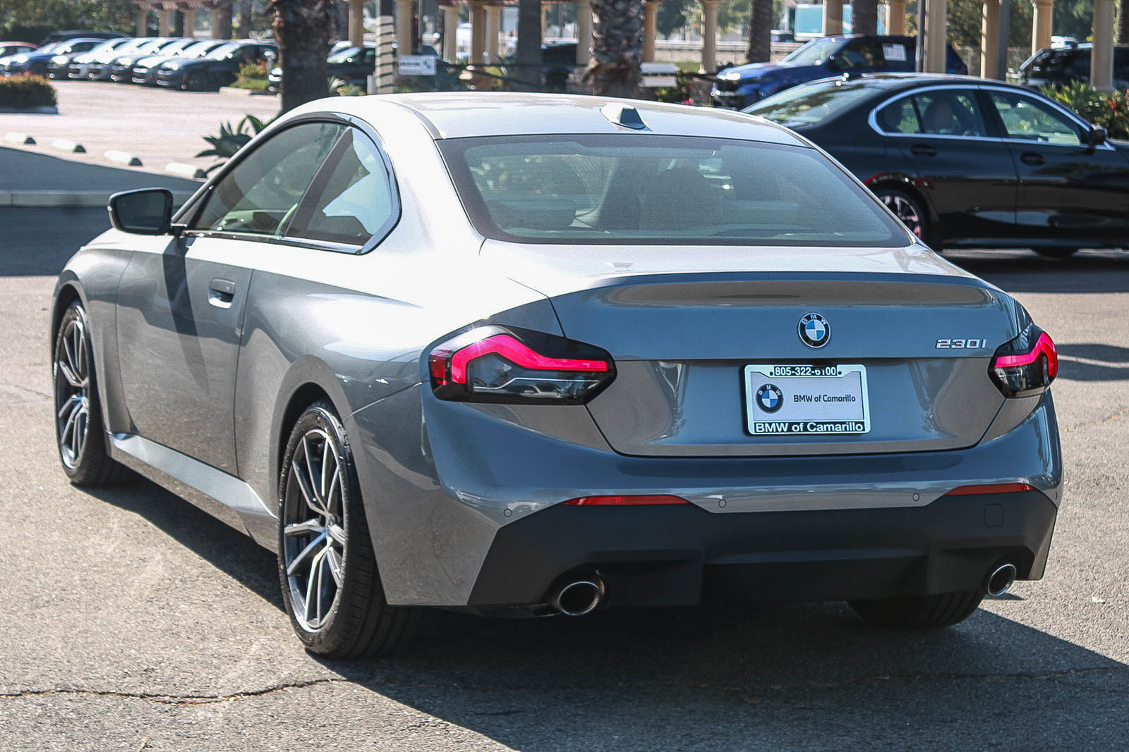Used 2025 BMW 230i Coupe w/ Convenience Package RWD image 4
