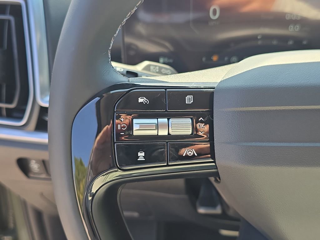 New 2026 Kia Sorento SX image 32