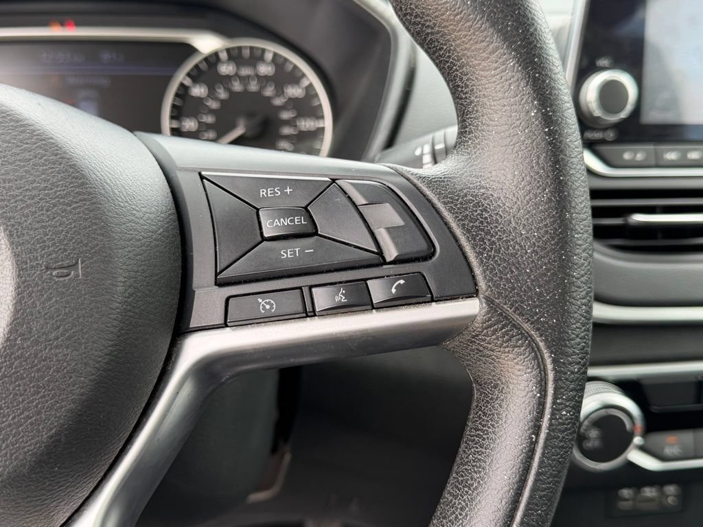 Used 2022 Nissan Altima 2.5 SV FWD image 24