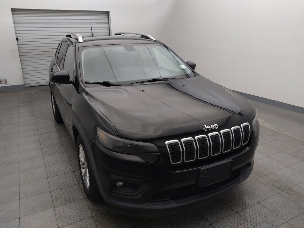 Used 2019 Jeep Cherokee Latitude w/ Popular Appearance Group FWD image 14