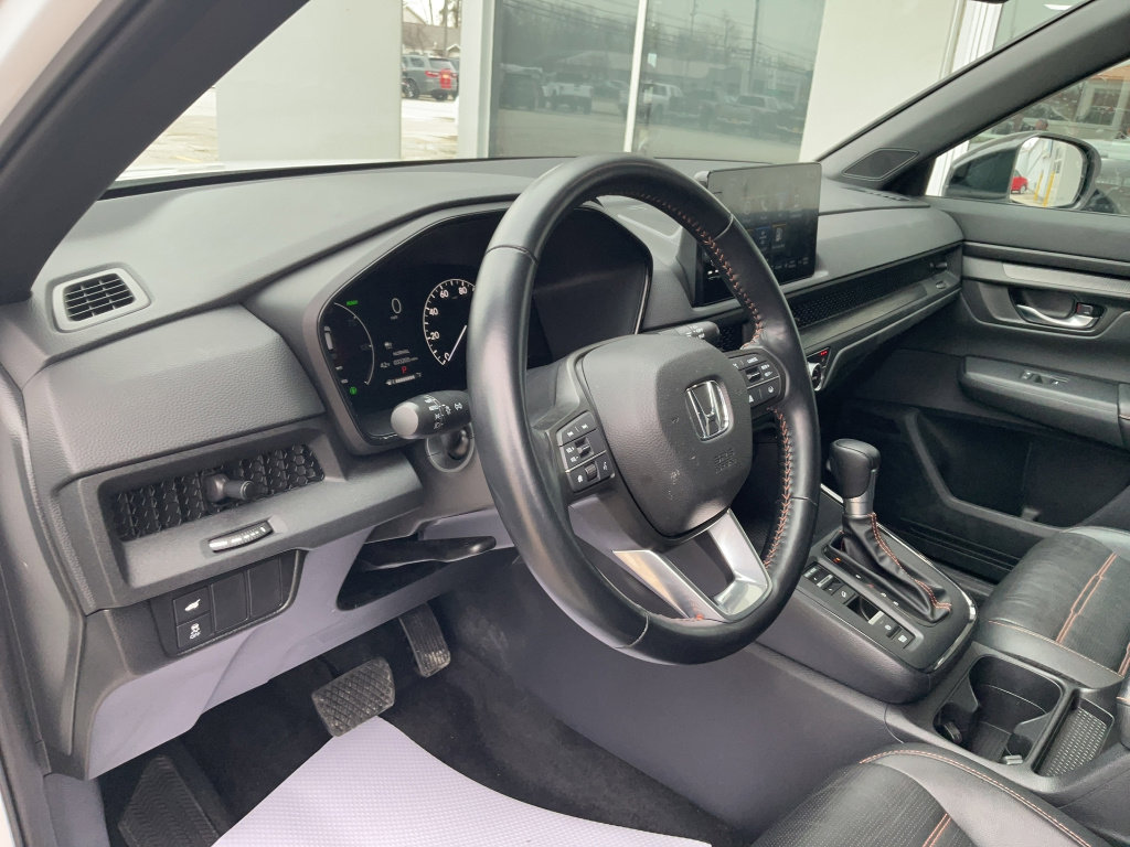 Used 2025 Honda CR-V Sport-L image 10