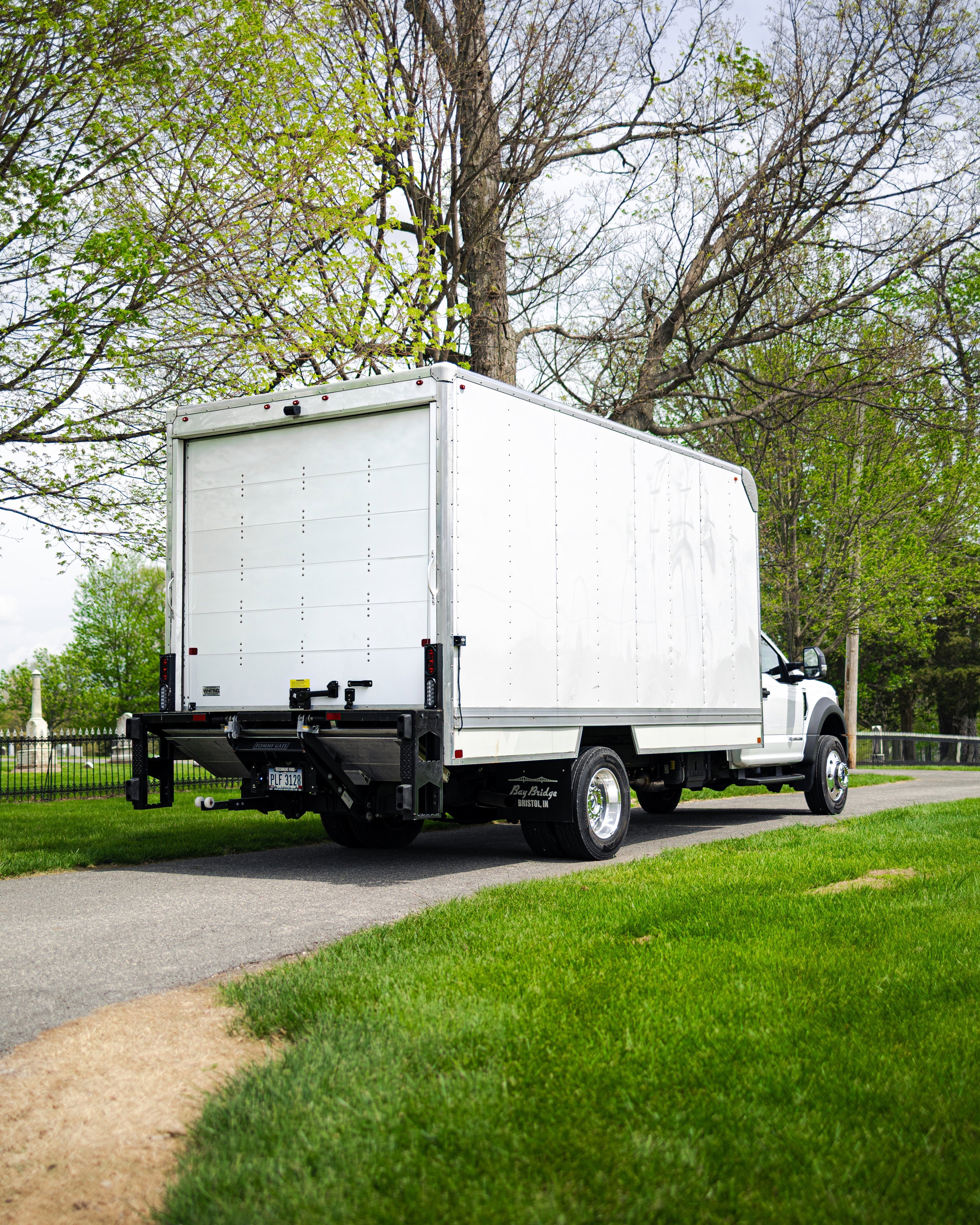 Used 2022 Ford F600 4x4 Regular Cab Super Duty w/ XLT Value Package image 5