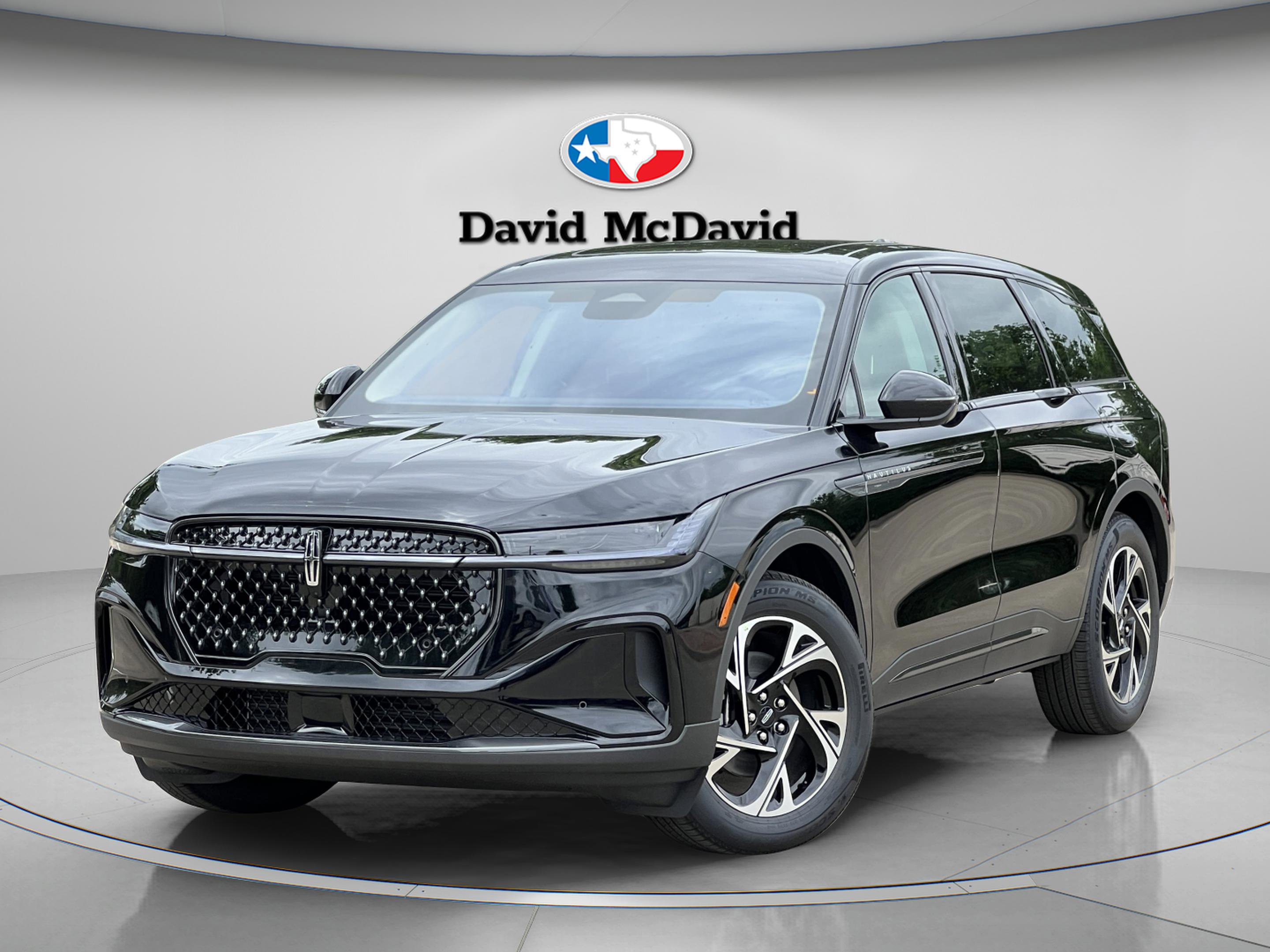 New 2026 Lincoln Nautilus Premier w/ Equipment Group 102A AWD/4WD image 2