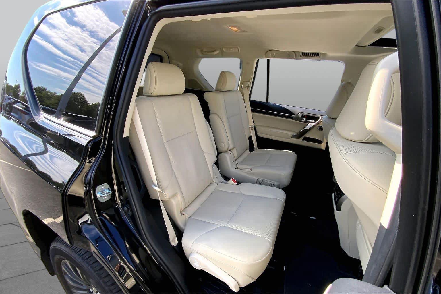 Used 2023 Lexus GX 460 Premium AWD/4WD image 19