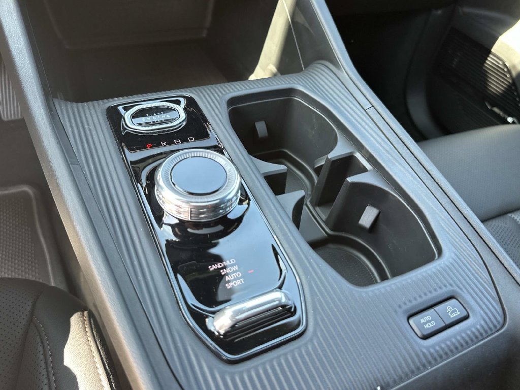 New 2026 Jeep Cherokee Overland AWD/4WD image 24