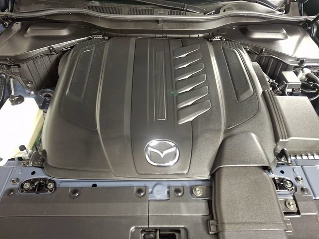 Used 2025 MAZDA CX-70 3.3 Turbo w/ Preferred Package AWD/4WD image 29