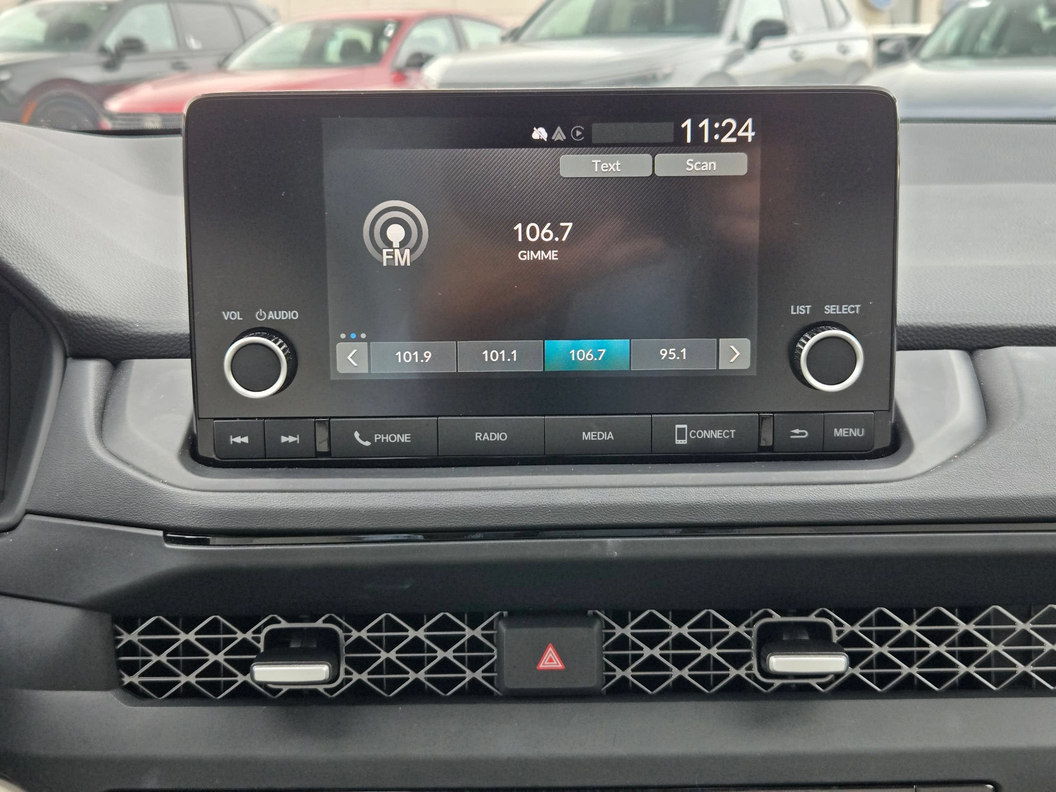 Used 2025 Honda Accord SE image 17