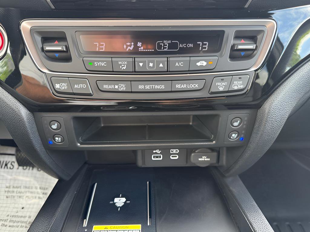 Certified 2024 Honda Passport Black Edition image 28