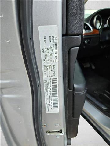 Used 2013 Jeep Grand Cherokee Limited w/ Luxury Group II image 26