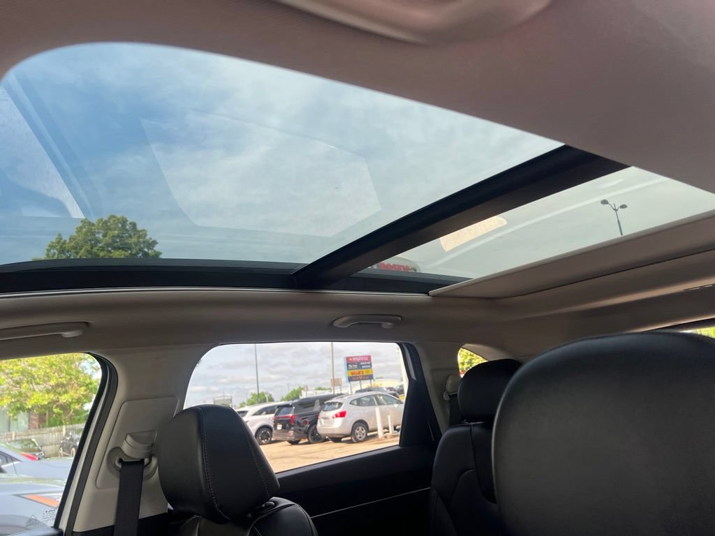 Certified 2023 Kia Sorento X-Line EX AWD/4WD image 8