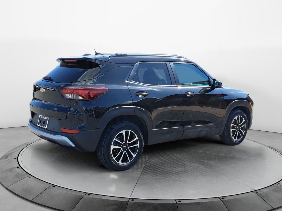 Certified 2024 Chevrolet TrailBlazer LT w/ LT Cold Weather Package FWD image 7