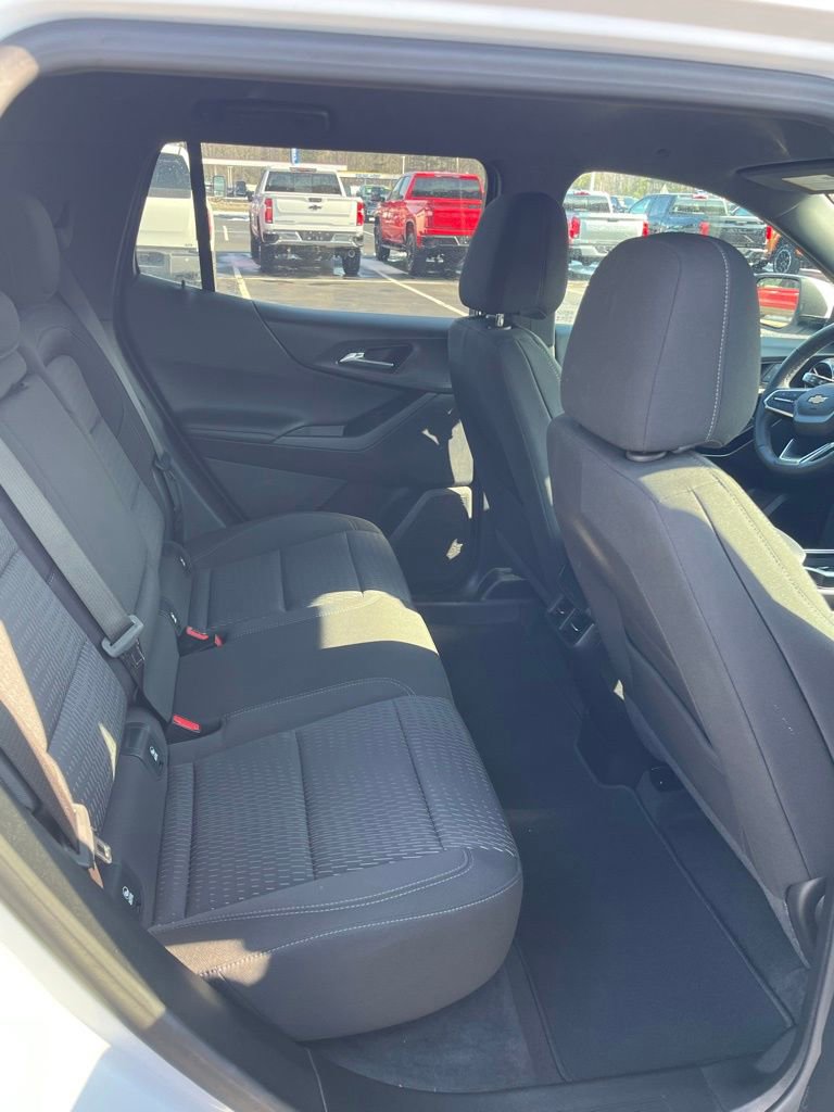 Used 2025 Chevrolet Equinox LT image 7