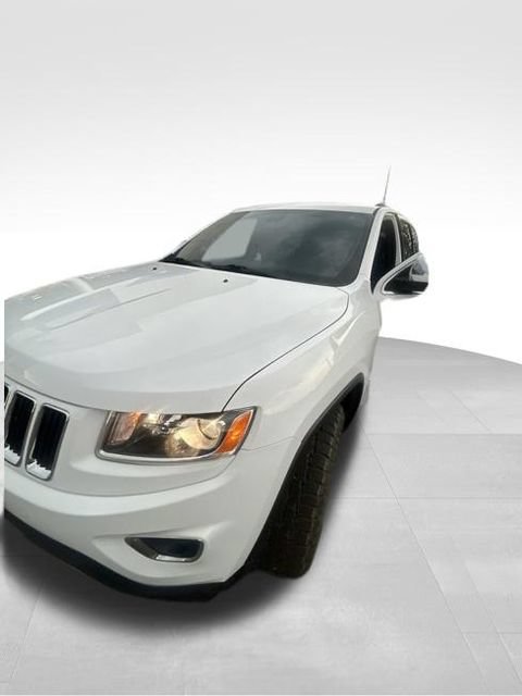 Used 2015 Jeep Grand Cherokee Limited w/ Trailer Tow Group IV AWD/4WD image 4