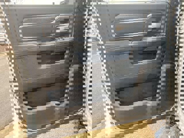 Used 2024 RAM 3500 Big Horn image 19