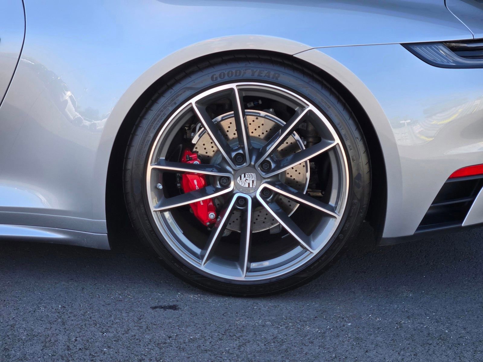Certified 2024 Porsche 911 Carrera 4S w/ Sport Package AWD/4WD image 11