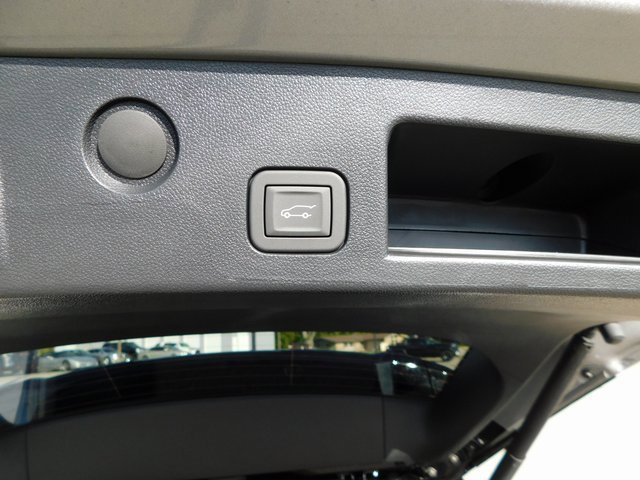 New 2026 Chevrolet Equinox LT w/ Convenience Package II image 22