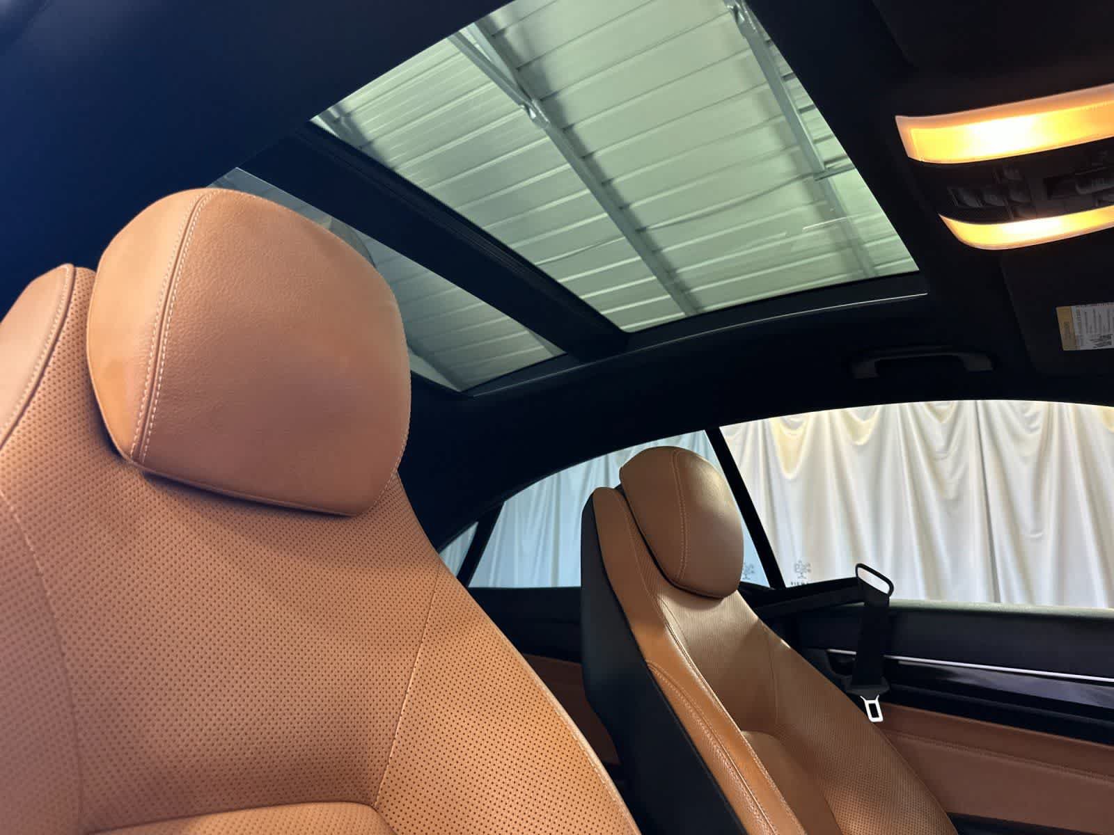 Used 2017 Mercedes-Benz E 400 Coupe image 17