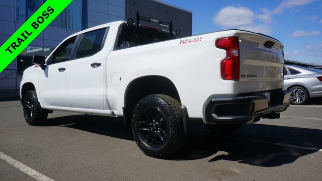Used 2019 Chevrolet Silverado 1500 LT Trail Boss AWD/4WD image 4