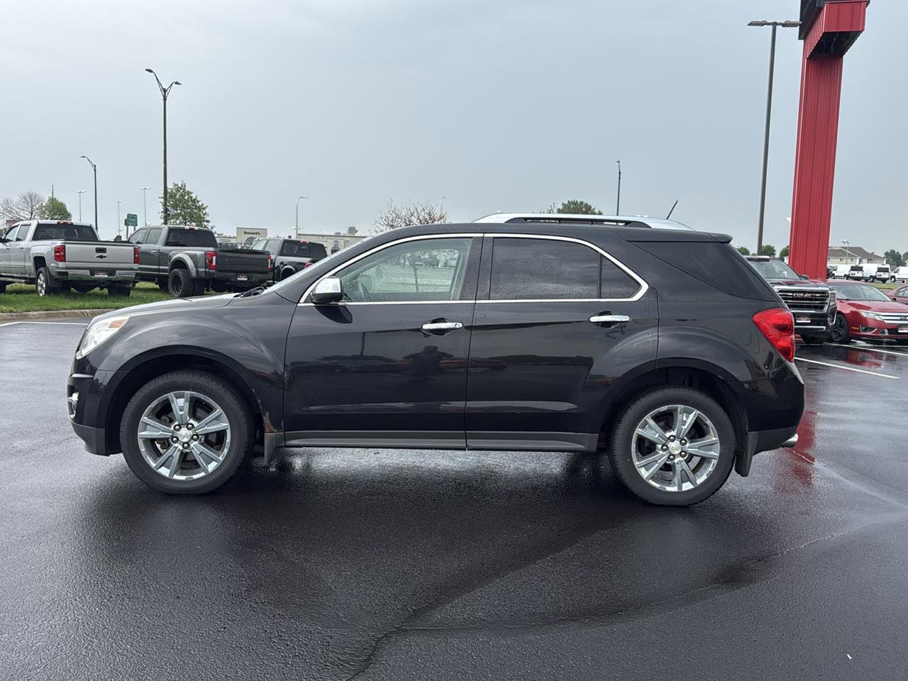 Used 2015 Chevrolet Equinox LTZ AWD/4WD image 2