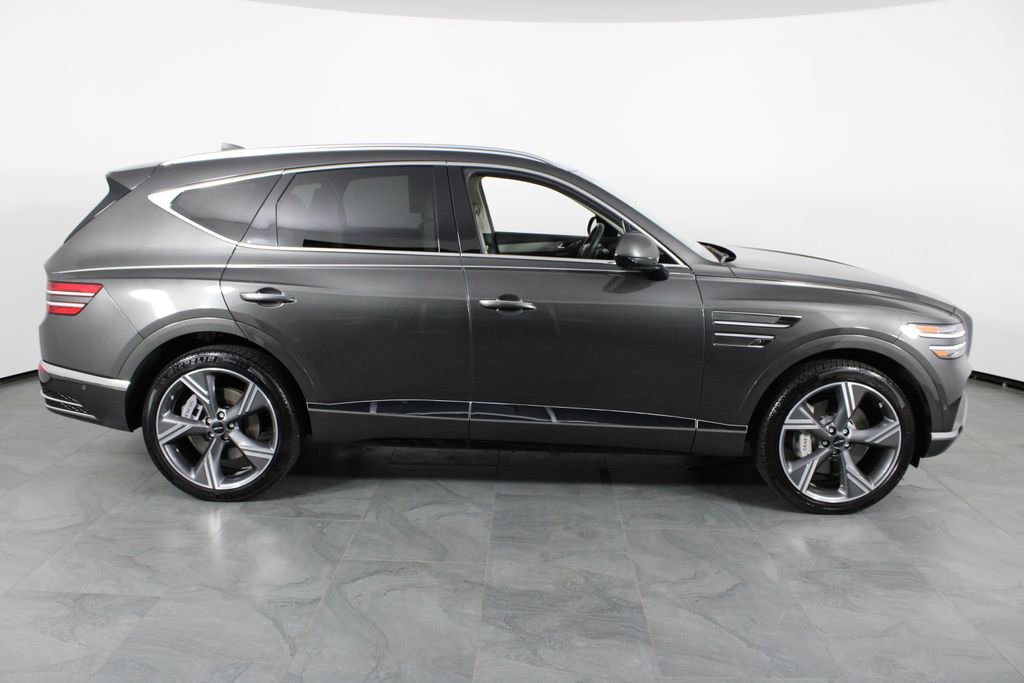 Used 2025 Genesis GV80 2.5T Prestige image 13