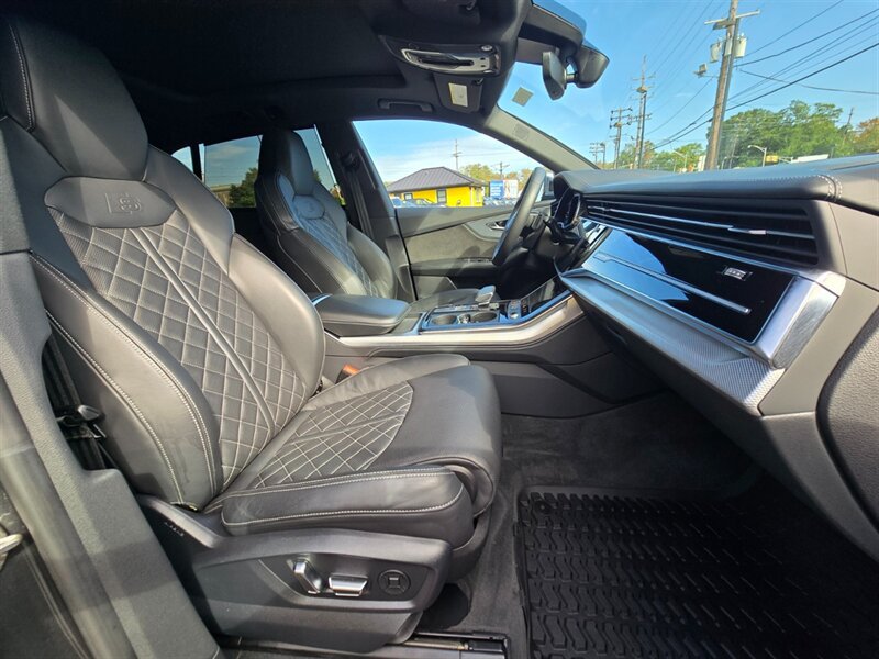 Used 2021 Audi SQ8 Prestige w/ Prestige Package AWD/4WD image 20