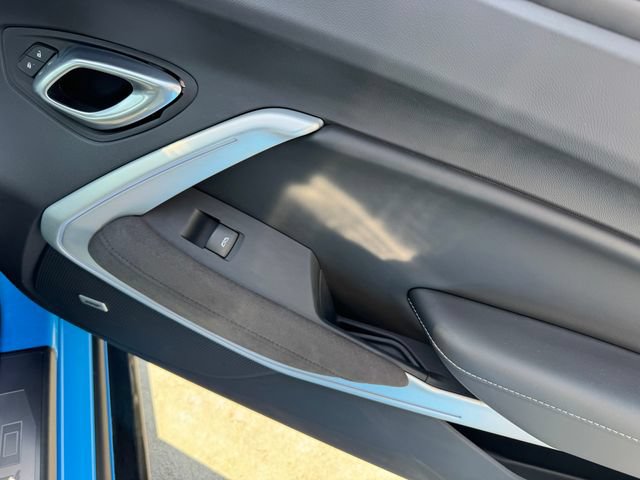 Certified 2022 Chevrolet Camaro SS w/ Design Package 3 RWD image 9