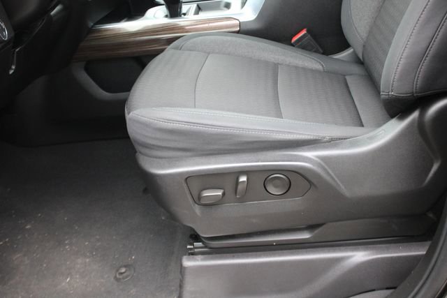 Used 2024 Chevrolet Silverado 1500 LT image 20