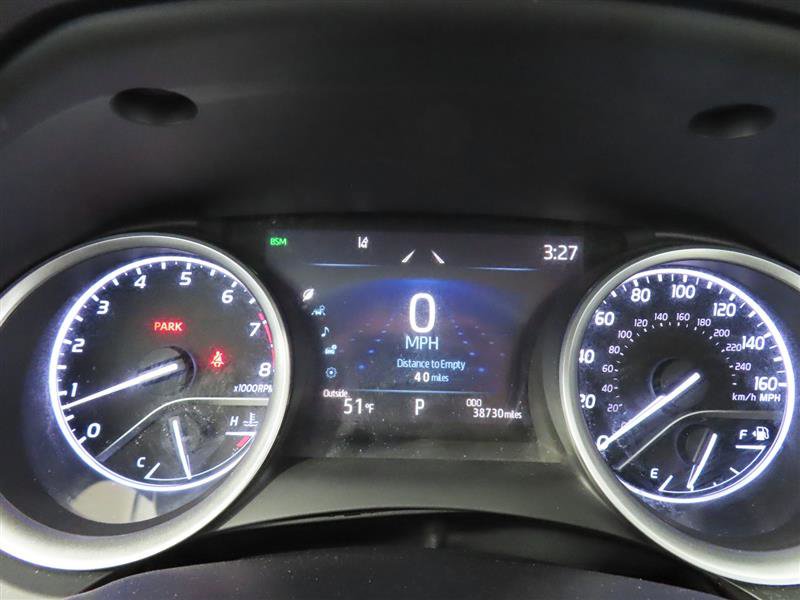 Used 2021 Toyota Camry XLE FWD image 19