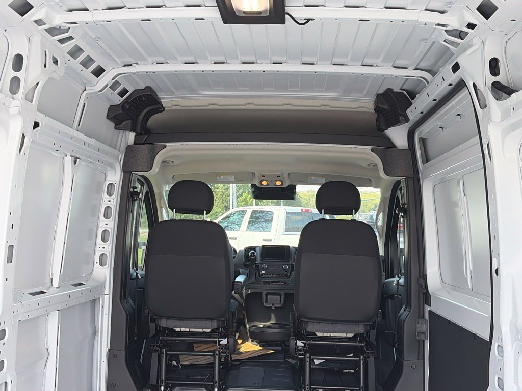 New 2026 RAM ProMaster 2500 w/ Convenience Group FWD image 11