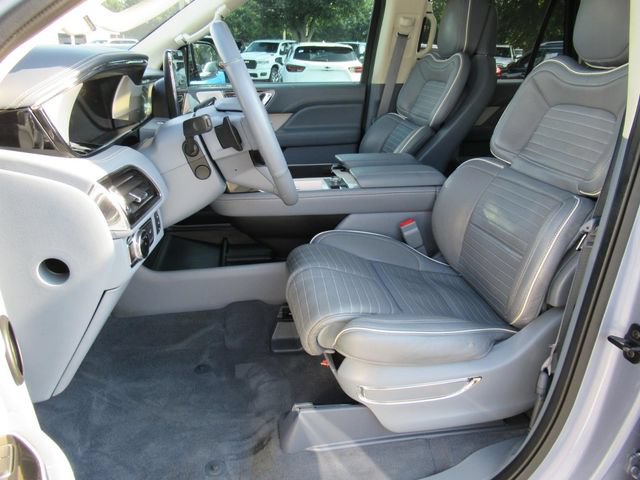Used 2020 Lincoln Navigator Black Label AWD/4WD image 21