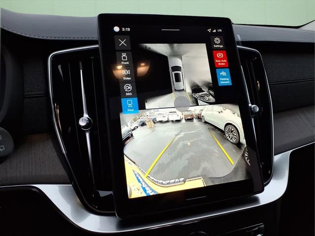 New 2026 Volvo XC90 T8 Ultra w/ Protection Package Premier image 21