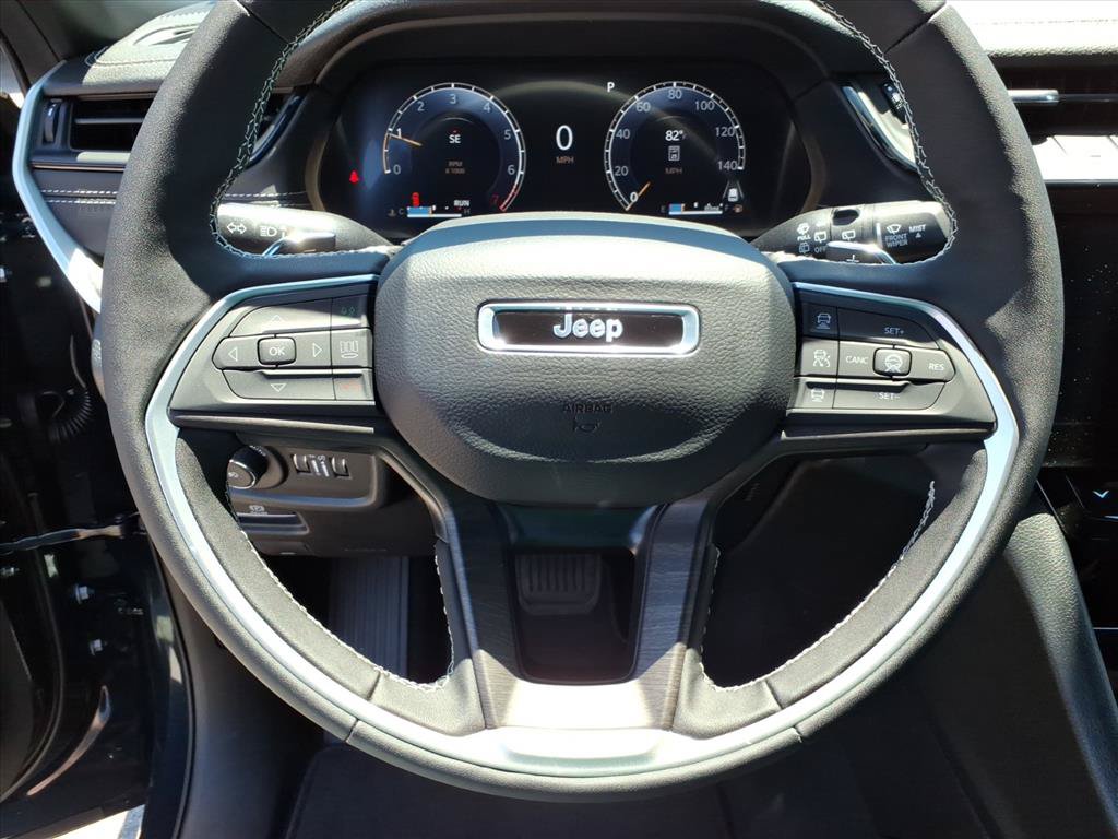 New 2026 Jeep Grand Cherokee Limited AWD/4WD image 23