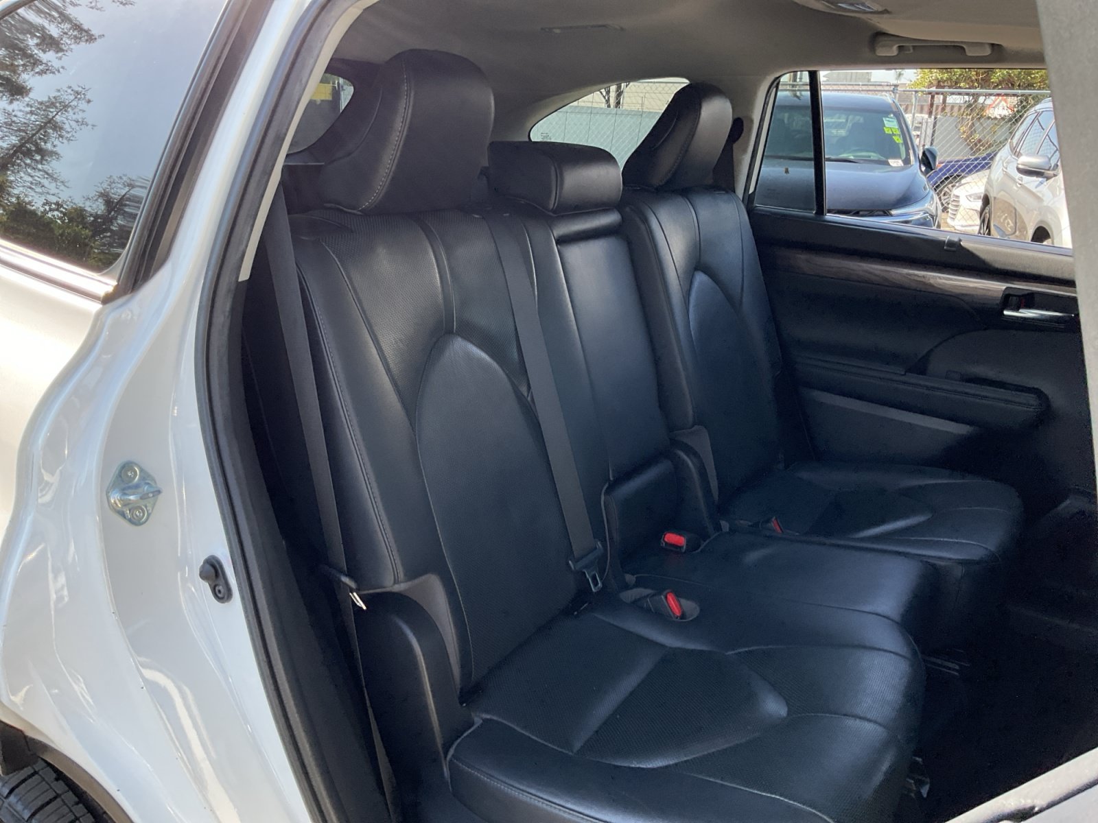 Used 2022 Toyota RAV4 XSE w/ XSE Grade Weather Package AWD/4WD image 20